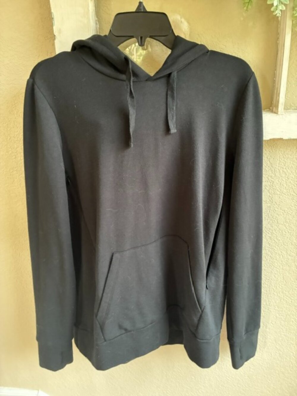 Quince super soft maternity black hoodie, size small